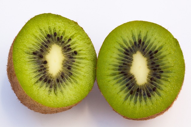 ovoce kiwi
